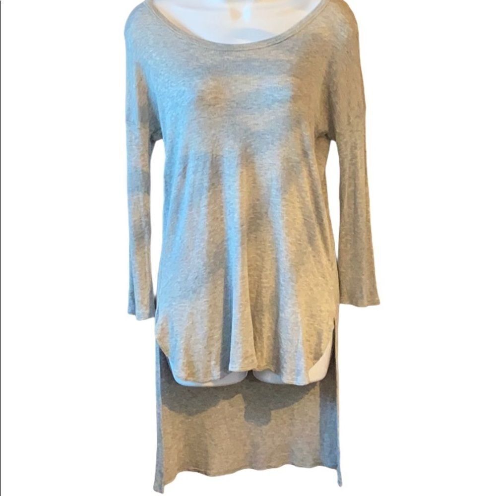 Alya gray knit tunic top Size M EUC